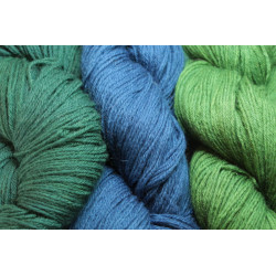 12/4 wool - End of stock offer green and blue 3x100g